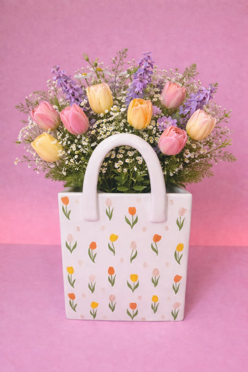 Jarrón de flores de porcelana en forma de bolso