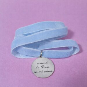 Medalla para Ramo de novia en plata 24mm con 1m de cinta de terciopelo